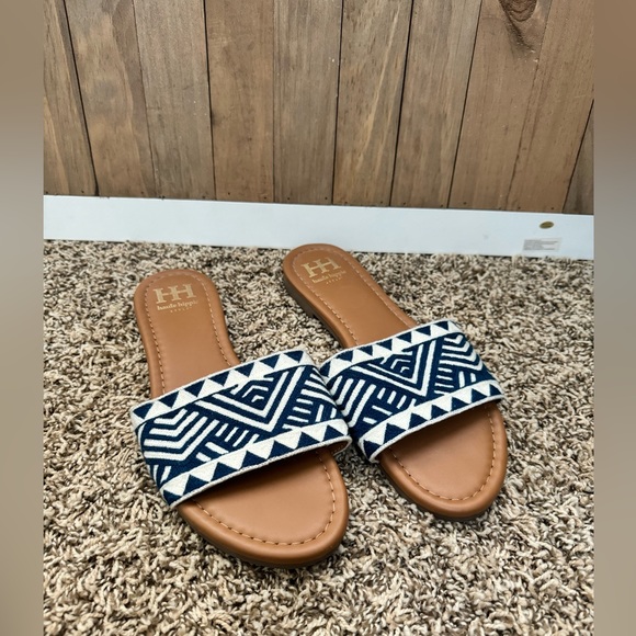 Haute Hippie - Picture 1 of 1